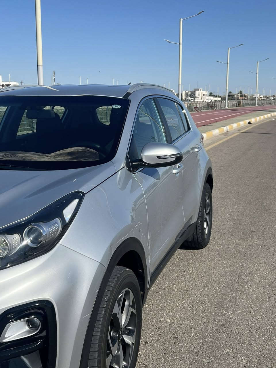 سبورتاج 2019 خليجي محرك 1600 GDI
عداد المسافه 103 كم

السيارة مكفولة

فقط بيها بارد بسيط جاملغ سايق موظح بالصورة

رقم اربيل باسمي هزه وسنويه جديده 

سعرها 17.500$وبيها مجال بسيط
الرقم*********** مكاني الرمادي
