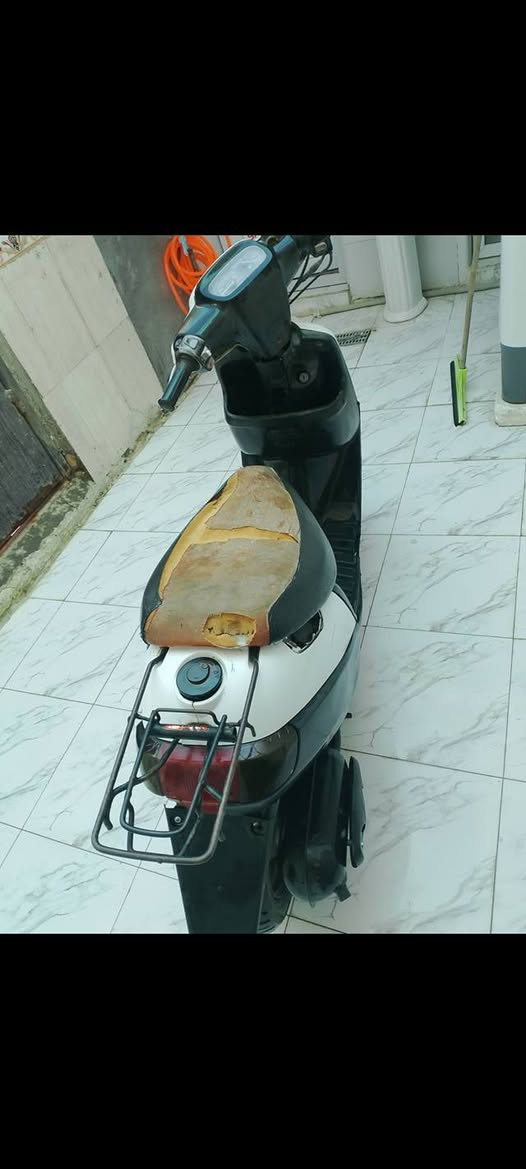 دراجه للبيع مفتوحه مكاني ناصرية مركز عوزهه باتري ***********
