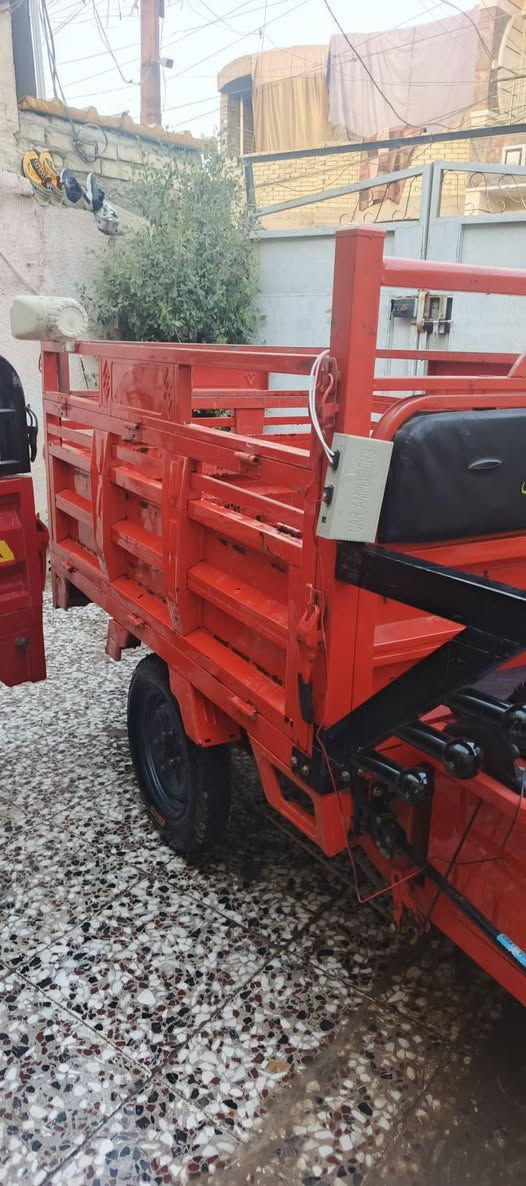 السلام عليكم ستوته شحن للبيع جديد وبتريته نظيفه جدأ سعره 900الف المكان الزعفرانيه قرب حسينيه المام المهدي الرقم***********
