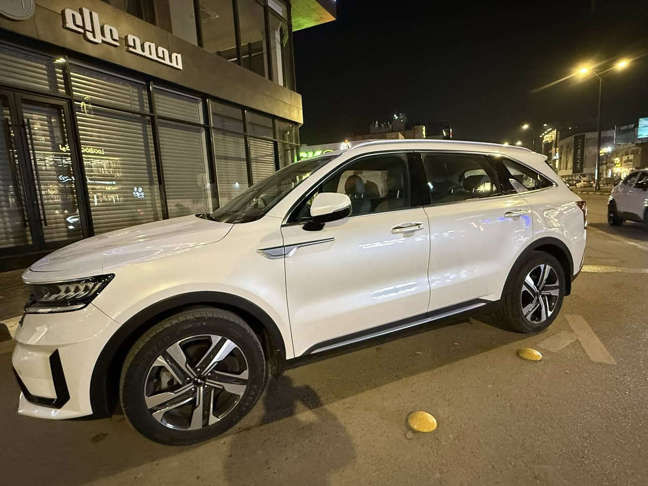 كيا سورنتو موديل2023 مكفولة من الصبغ والضربة والبارد والحالوب و المحرك والكير جديد ماشية 37  محركها 6 سلندر 3.500  مكانها في الحلة  سعرها 299  رقم بغداد 

***********
