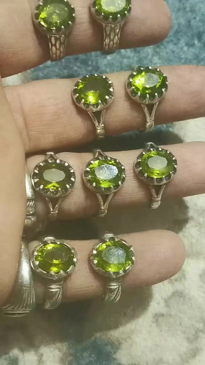 محأبس حجر زبرجد افريقي للبيع صياغة حلوه


**إذا كنت صاحب هذا الإعلان وتريد حذفه لأي سبب، رجاءا أرسل رسالة إلى الدعم الفني**