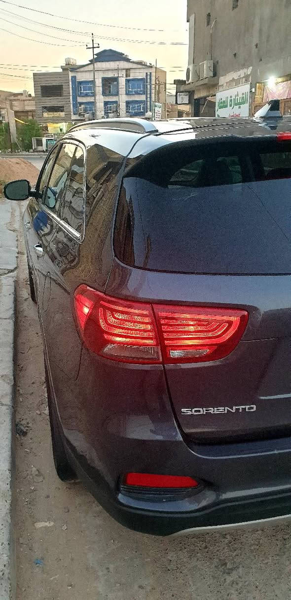 كيا سورنتو 2019  رقم بغداد الون فيلي وارد امريكي الحادث خفيف جدن خشم الجملغ مع جزء بصيط من البنيد الحادث صطحي مكفوله بدون دواخل محرك 6 تبريد 3 قطع 4 انضمه قياده تشغيل بصمه ابواب بصمه صندوق بصمه كشنات جلد اشاير بل مري استيرن تدفه كشنات امامي تدفه تحكم استيرن كامرا دواره رادار نقطه عمياع شحن موبيل تبريد شاشه العداد شاشه المرغوب جام 4 اوتو اريل نفكيشن تحكم استيرن السياره ليبل واحد وجاهزه من كلشي وبدون نقص بسمي تحويل مباشر السعر 215 وبيه مجال الشراي مكاني بغداد البلديات ***********
