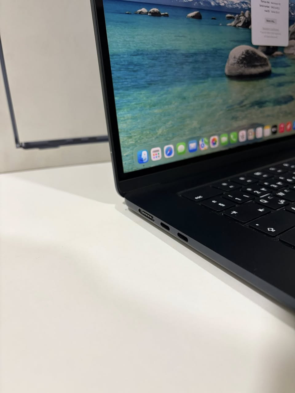 : ماك بوك اير M3 للبيع عربي شرق اوسط *
✅ اللون: نيلي (Midnight) المميز
✅ معالج Apple M3
✅ رام 16GB
✅ تخزين 256GB SSD
🖥️ شاشة 15.3 إنش
✅ نظافة 100% بدون أي خدش أو عيب
🔁 عدد دورات شحن البطارية: 130 فقط
✅ الجهاز استخدام شخصي وخفيف شرق اوسط كيبورد عربي بلادي مو حفر ولا ليزر

الجهاز استخدام شخصي نظيف جداً وجاهز بدون أي ملاحظات.

💰 السعر: 1320 الف فقط

عنواني بغداد -  واتساب ***********
