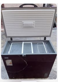 مجمدة • نظيفة • تجميد قوي