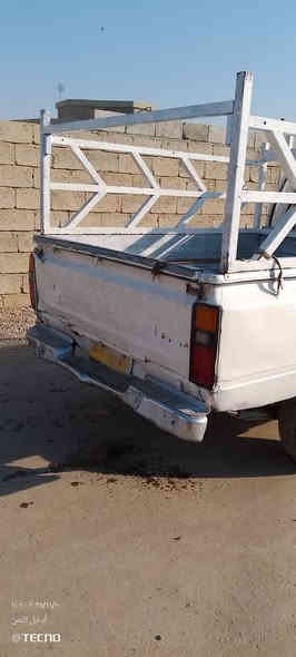 بكم80 للبيع محرك بيه بدايه بخار الكير شرط الشاصي تمام البريك دسكات مو بنز مصبوغه عام بدون حادث نشطه فول  شرط الوكاله السعر 18 وبيها مجال بسيط المكان الشركاط الشيخ حمد***********
