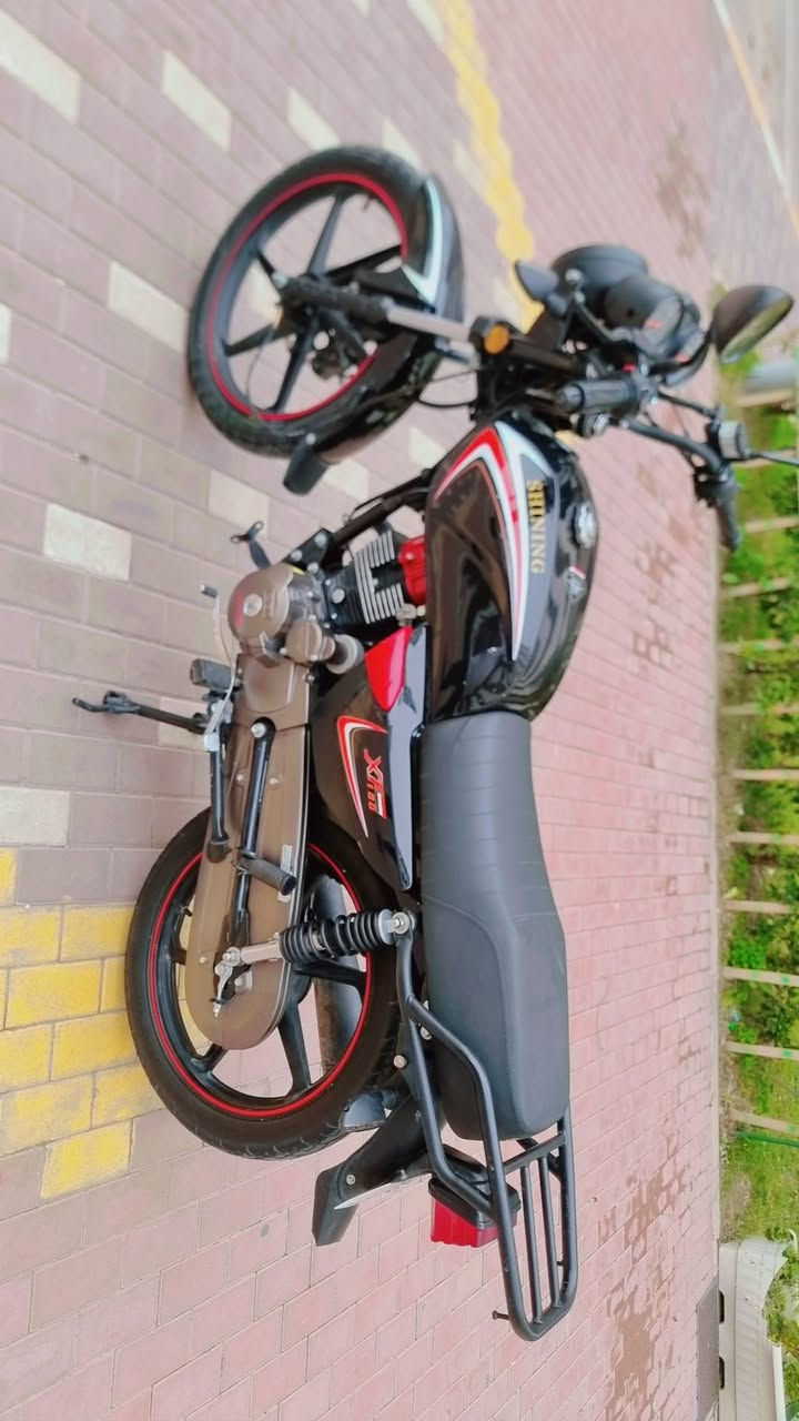 سلام عليكم دراجة شاينك للبيع موديل 25 شكل 23 مكفولة كفالة عامة دراجة جديدة لوك رقم الهاتف ***********
