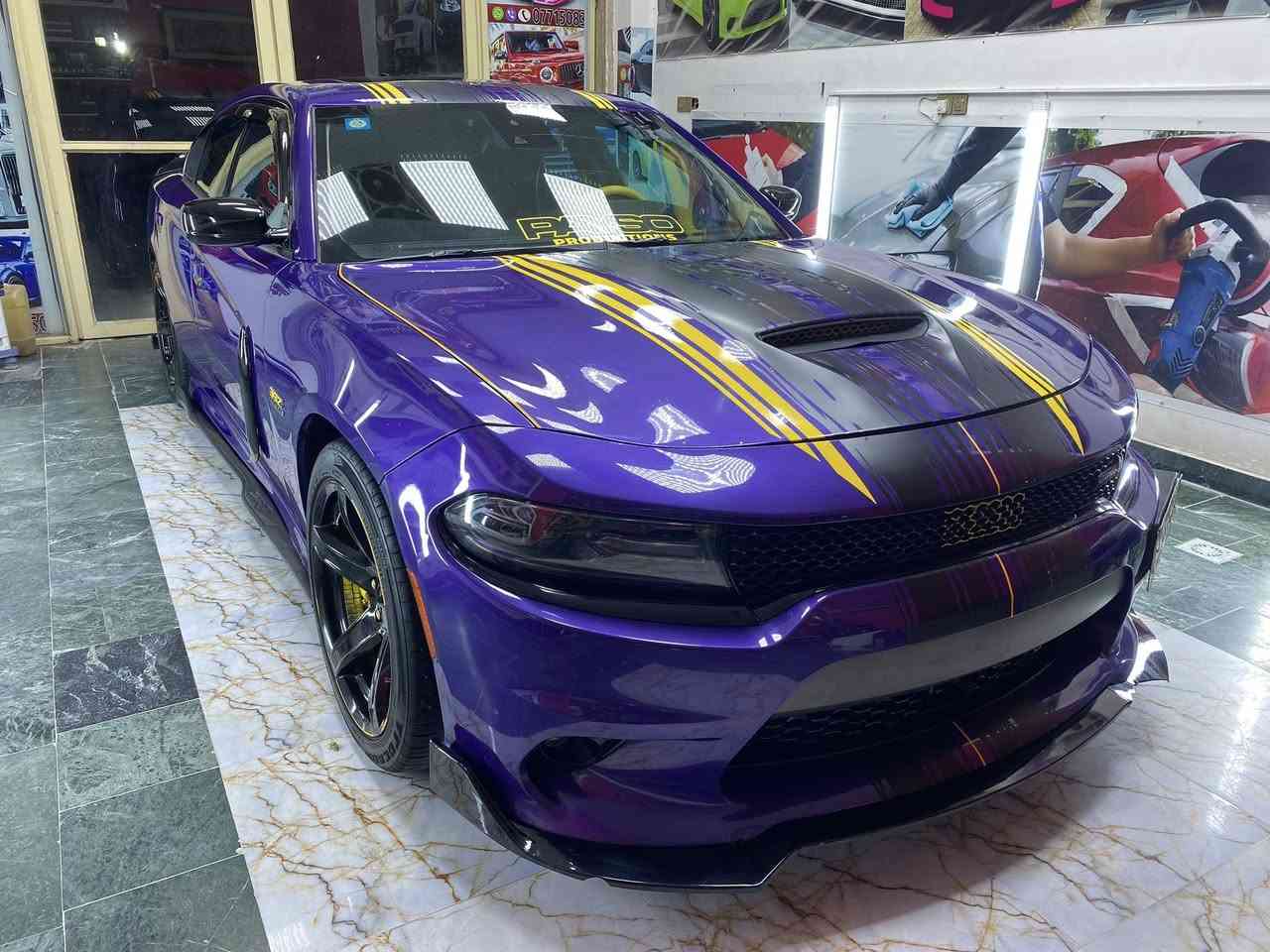 السلام عليكم 
السعر    175 وبي مجال العنوان الكوت *********** 

سكات باك 6400 SRT موديل 2015 تتغير لون بعمان صبغ وكالة شركة أمريكية  
🔺فووول مواصفات 
🔺فتحة
🔺رادارات امامي جوانب خلفية
🔺كشنات خزن 
🔺ستيرن خزن
🔺كشنات كنتارة تدفىة تبريد 
🔺سقف كنتارة
🔺توقف ذاتي
🔺تحديد مسار
🔺أنظمة قيادة سوبر تراك باك
🔺سبورت
🔺نظام ايكو
🔺برمجة كاملة سيفتي يم Eylas
🔺بلكات ريسنك وكالة
🔺نوزلات وكالة موديل 23
🔺فيول بم  وكالة موبر 
🔺شوتة موبر بلاد شركة
🔺هدرز لونك بايب وكالة 
🔺دبات بورلا صوت رعب من بوابات ريمونت 
🔺لايتات عدسة زينون لايت نهار 

📍مكان السيارة بالكوت مركز المدينة
