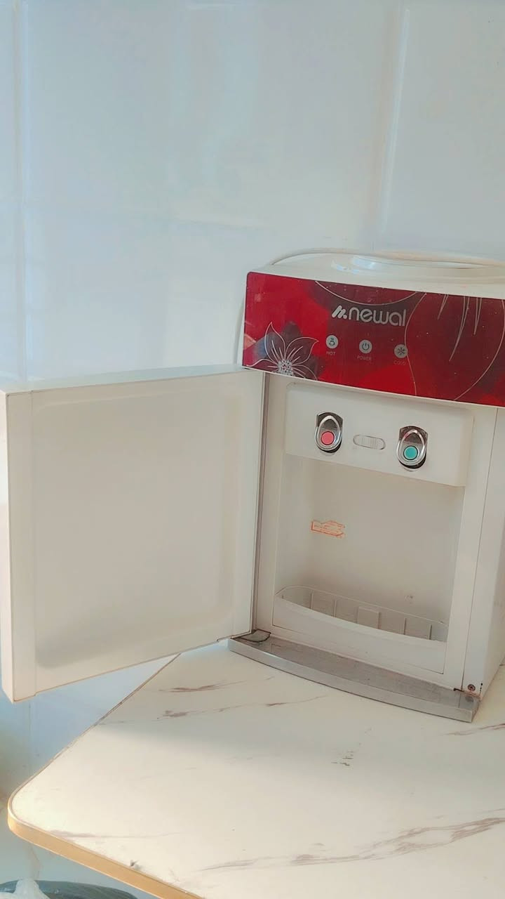 براد ماء شركة منوال البارد شغال بس الحار مايشتغل ب٥٠


**إذا كنت صاحب هذا الإعلان وتريد حذفه لأي سبب، رجاءا أرسل رسالة إلى الدعم الفني**