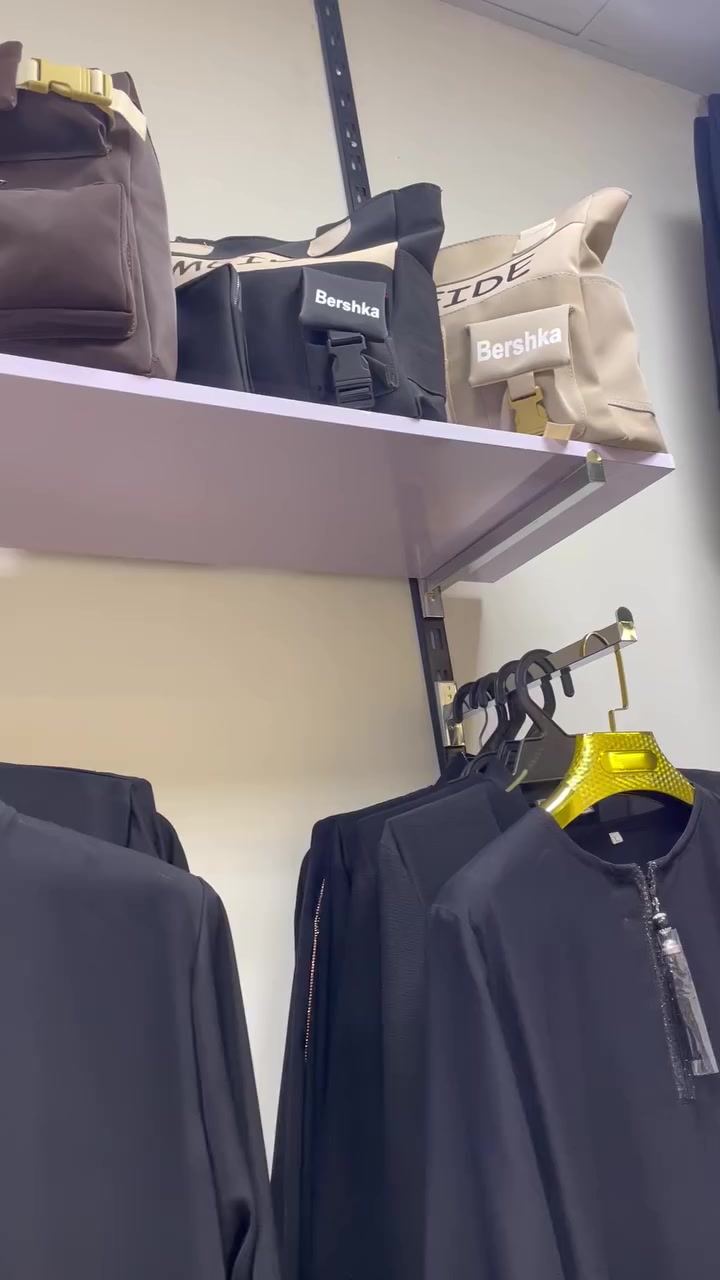 تم بعون الله افتتاح محل للعباء ولحقائب ولشحاطات النسائيه داخل العامريه شارع العمل الشعبي مجاور مطعم مندي وتنور تنورونه من ساعه 10صباحا الى ساعه 10مسأ


**إذا كنت صاحب هذا الإعلان وتريد حذفه لأي سبب، رجاءا أرسل رسالة إلى الدعم الفني**