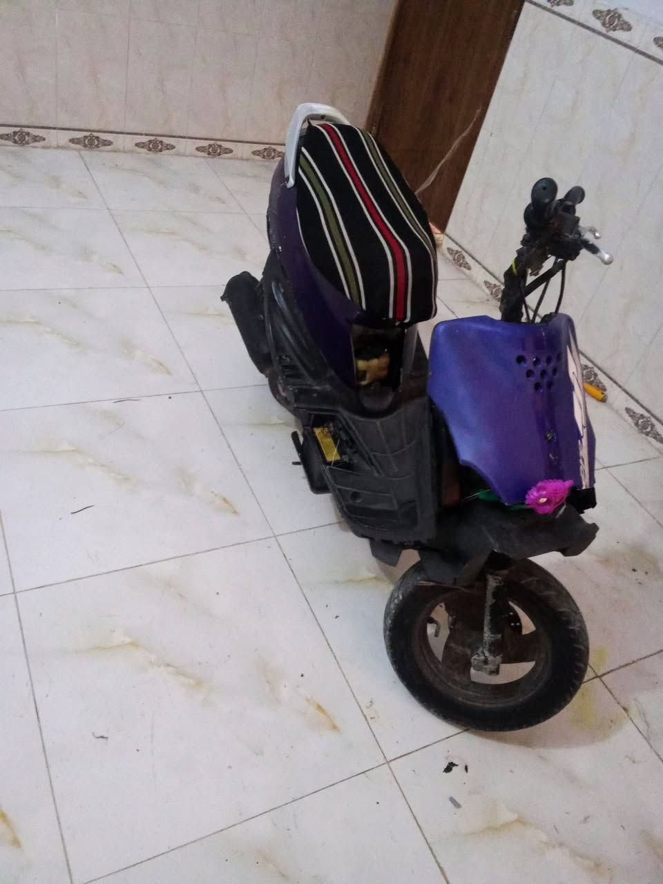 سلام عليكم شباب دراجه تسعه ازروف للبيع دراجه حلوه ونضيفه مكينته 100 كابريته ابلاديه شرط ضمان هندر واحد تشتغل كلشي بيها شغلات سعر 150 مكاني قرنه ناحيه الثغر 📍


**إذا كنت صاحب هذا الإعلان وتريد حذفه لأي سبب، رجاءا أرسل رسالة إلى الدعم الفني**
