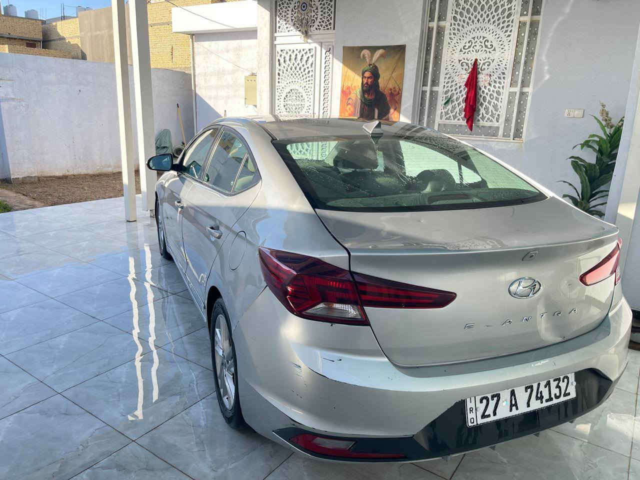 النترا موديل ٢٠ سنويه تنتهي ب ٣١ السياره بدون اي قطعه تبديل المكينه شرط مامفتوحه البجم كبس شركه السعر ١٢٥ ولتواصل اكثر *********** بيه واتساب
