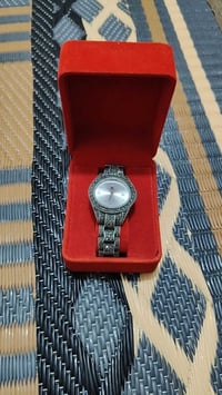 ساعة فضة 91 غرام جماعت الكسر لا دخلون ابيع قطعة سعر 07714491176