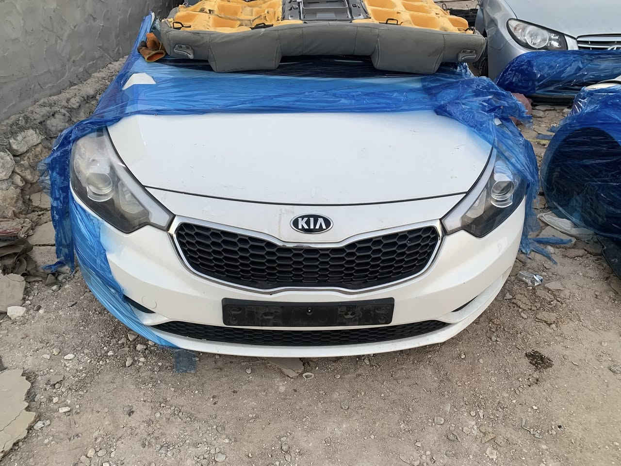 السلام عليكم ورحمة الله وبركاته يتوفر قطع غيار تفصيخ كوري وباسعار مناسبه للاستفسار ***********
