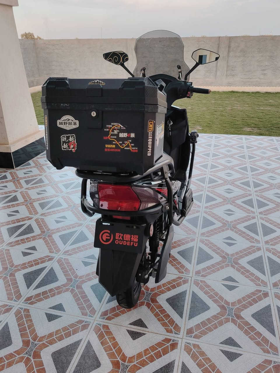 دراجه شحن حجم 318
بطاريات حجم بطاريه 32 امبير 
دراجه نظيفه وخير، من الله كلشي بيه شغال 
كهربائيات كله شغاله 
مستخدمه شهر واحد فقط 
السعر 650 وبيه مجال ه‍  ***********
