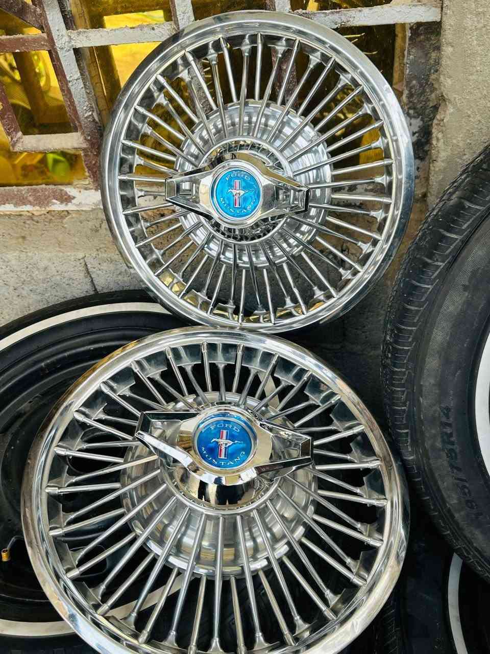 سلام عليكم ورحمة الله
....... كبات  موستنك النضافه 95٪100.

... تحويره 14 مازده  تيرات نكسن عالي.. كوري.

... تحويره  14 بل كرتون زيرو ناصيه وياله ناذره
*********** بغداد السيدية .
