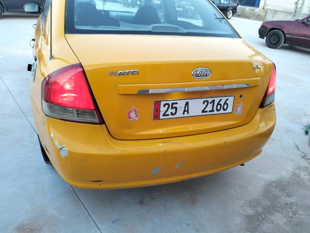 كيا سيراتو خليجي محرك 16 النترا كير عادي موديل 7 مكفوله من الحادث القوي بدون تبديل بدون دواخل تصفيه معجون بلحزام مال تكسي سقف تكم شواصي مكفول محرك كير بشرط سياره جاهزه السعر 71 
للتواصل فقط 
*********** كركوك, العراق
