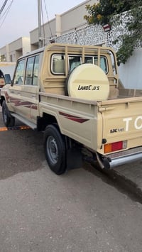 لاندكروز • ٢٠١٣ • دبل ٦ سلندر