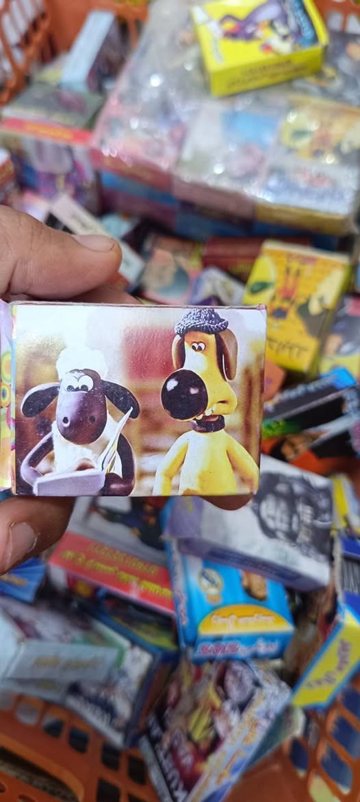 عندي هاي علب الصور منوعة الي تخدمة ينطي سعر وتوصيل موجود


**إذا كنت صاحب هذا الإعلان وتريد حذفه لأي سبب، رجاءا أرسل رسالة إلى الدعم الفني**