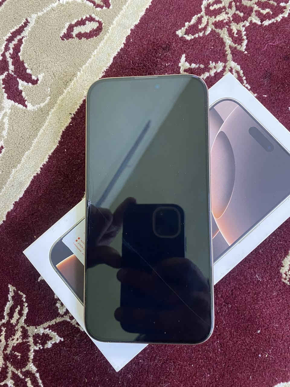 السلام عليكم ايفون 16 برو ماكس
ذاكره 256 كيكا 

بطاريه 🔋100‎%‎ 

نظافه        100‎%‎

اللون ديزيرت ذهبي 

مكان بغداد

جهاز جديد فتحته ع ايدي 

بعده بظمان ماستر 
***********
