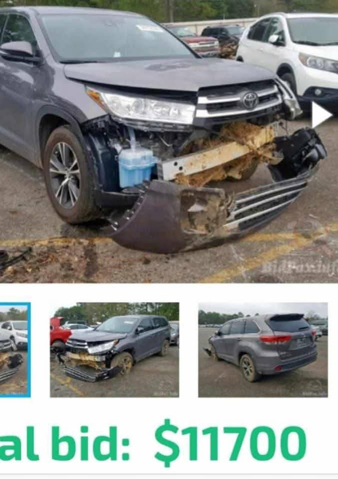 تويوتا هايلندر موديل 2018 فئة LE صور الحادث مرفقه
- محرك 4 سلندر 2700VVT
- لون رمادي
- السيارة 7 راكب 
- ماشيه 76 الف ميل فقط
- كير ومحرك مكفولة بشرط 
- رادار امامي مع تحديد مسار مع مثبت سرعة
- تبريد 3 قطع 
- مانع انزلاق وتحكم ستيرن
- شاشة اندرويد كبيره
- كامرة خلفية
- السيارة نضيفة وناعمه واقتصاديه بالبانزين وترايها وين متريد بغداد, العراق


**إذا كنت صاحب هذا الإعلان وتريد حذفه لأي سبب، رجاءا أرسل رسالة إلى الدعم الفني**