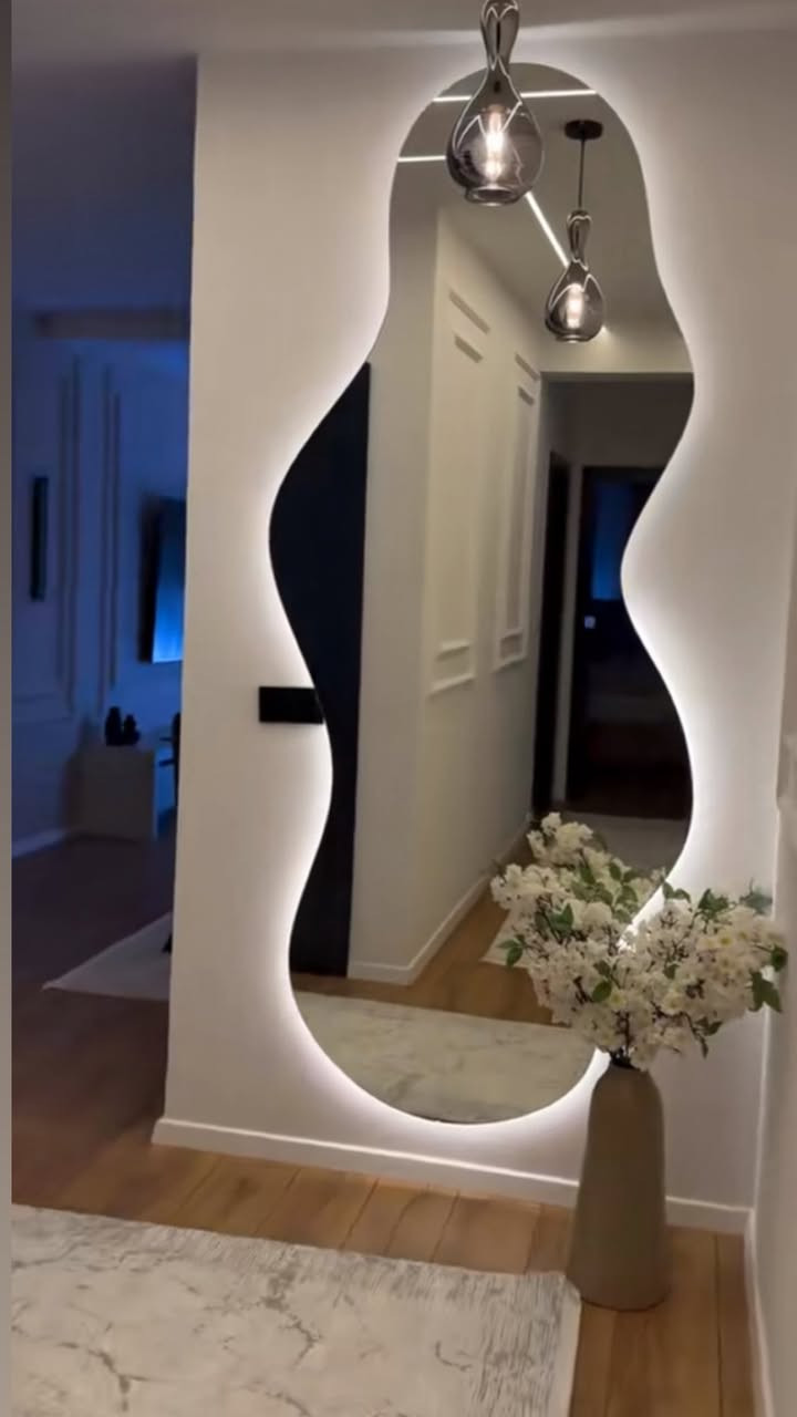 ئاوينةي بالا.                                                                         قياسي 180*60 سم. بة 29 هةزار                                                     قياسي 180*80سم بة 35 هةزار.                                                بة 3 ايتاري جياواز (گولد-رةش- سپي).                                           زةمان كواليتي ✅ گةياندن هةية بو شارةكاني                              سليماني -جةمجةمال -هةولير -رانية                                 لاي ايمة هةرزانية ✅.                                                             Instagram :renaa_mirror


**إذا كنت صاحب هذا الإعلان وتريد حذفه لأي سبب، رجاءا أرسل رسالة إلى الدعم الفني**