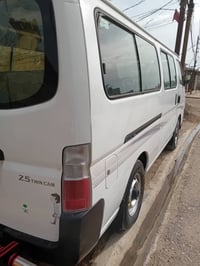 البيع نيسان ناصيه مديل 12محرك وكيرواكسن مكفولات وباقي السياره اموضحهه ...