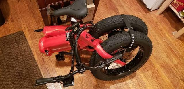 دراجة شحن sondors
Fold xs 
جديده مستخدم يومين فقط وصل الشراء موجود
مراوس بدراجه ريان صاعقه او وحش الكون شرط مستخدم قليل 
مكاني بغداد ***********
