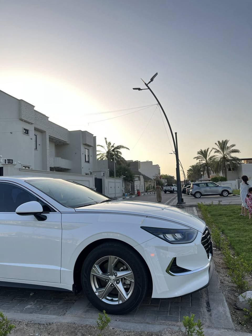 لسلام عليكم 
‏سوناتا ابيض 
مديل  2022
ماشيه 30 الف 
السعر 185 وبيه مجال  
امريكي دخول جديد اربيل بسم شركه 
كفاله من الدعميه الدعميه عدة 4 صابع بارد راجع بل جهاز ديبي ار   
المحرك 2500 كارتون 
مواصفات :
رادارات امامية وخلفية وجانبية 
نقطة عمياء 
قيادة ذاتية 
دخول ذكي
كروس مثبت سرعة 
شاشة كبيرة 
هند بريك كهربائي 
اشاير بلمري 
كامرة دواره
4 انضمة قيادة 
اوتو هولد  
العنون البصرة دور الضباط 
الاستفسار ***********
الوات ساب ***********
غير متواجد على الفيس انتصال او وات ساب
