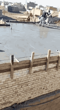 هيكل لبيه مساحه ١٦٠ عقد زراعي ١١٧  الشعب حي الحسين  صفحه مجبل الماجدي  بي غرفتين واستقبال وحولي ومطبخ الخدمات مي كهرباء مجاري السعر ٣٥ وبي مجال  التصال ***********@ ***********واتساب
