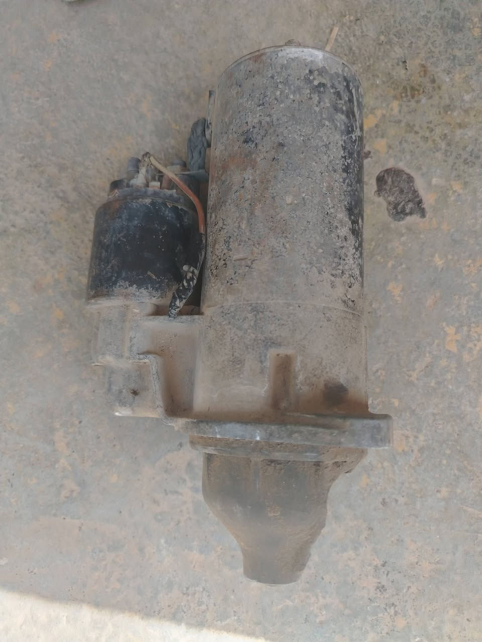 السلام عليكم
مكينه 525 مفتوح بيها فطر بالكور بس سلندر نظيف للبيع

دايمنو وسلف وكمريسر تبريد كلهن شغلات للبيع

ترايش وبراكيتات مال 500 أيضا للبيع وباقي الغراض هم للبيع

مكاني ديالى بعقوبه وهذا رقمي ***********
