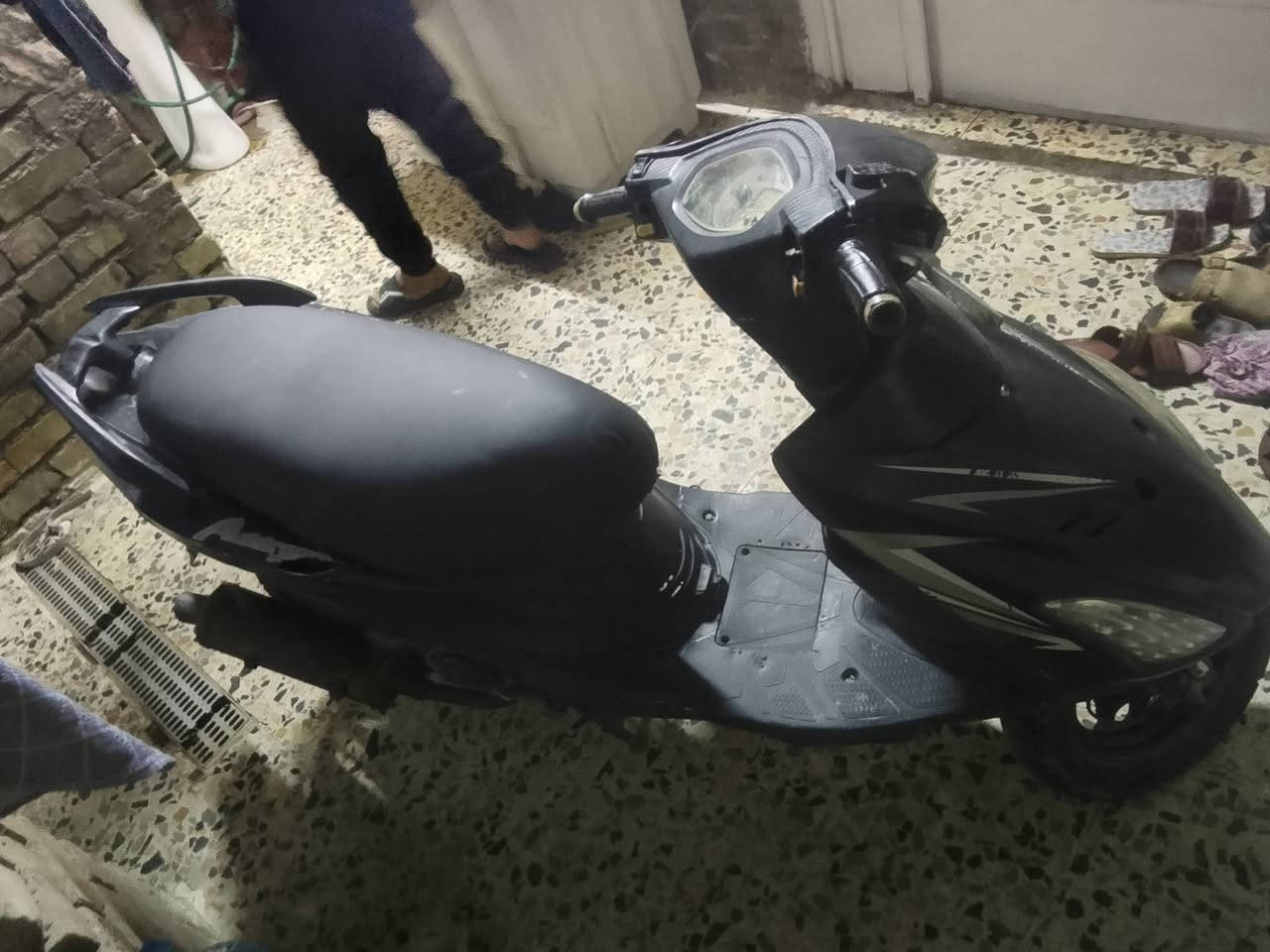 سلام عليكم ادرس كابريتر دراجه نضيفه كهربائيات كلهه شغاله عامه شغاله سلف هندر كلهه  مكينه مامفتوحه مكاني بغداد مدينه الصدر الشماعيه حي رحمه السعر 300وبيهه مجال رقم تليفون ***********
