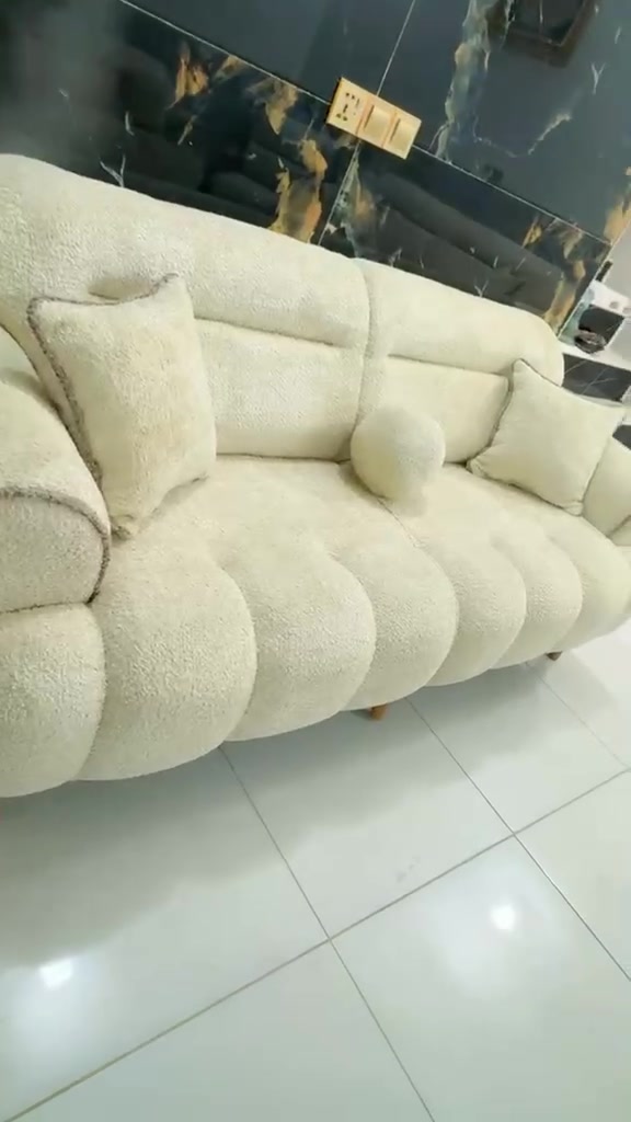 ماخذي بمليون ونص يردون ٩٠٠ سبب البيع مكان زغير


**إذا كنت صاحب هذا الإعلان وتريد حذفه لأي سبب، رجاءا أرسل رسالة إلى الدعم الفني**