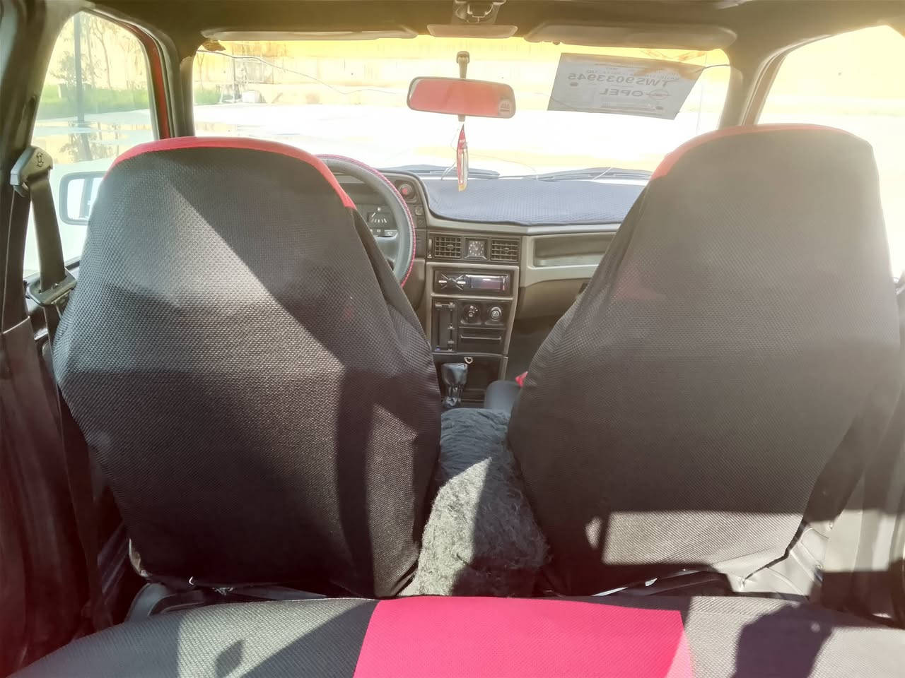 سياره للبيع كاديت جنطه سنويا 2030 فول عادي بس الكير توماتيك اسلايت شغال كاربون بنزين بيها صبغ احزام الشرعي موجود شرط التحويل موديل 19 رقم الهاتف ***********
