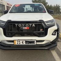 هايلوكس GR • ٢٠٢٤ • ماشيه ٣٤ الف