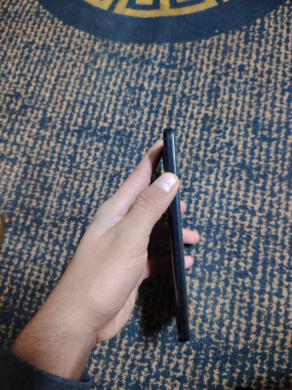 السلام عليكم
Redmi Note 12 Pro 5G للبيع جهاز
الذاكرة 256GB
الجهاز  بس كسر بل ضهر ما مئثر عليه جهاز سلاسه فول 60 فريم وكلشي يشتغل تمام لا تقطيع لا لاگ جهاز قوي ب الالعاب جهاز مال جنايي شرط مراوس ويه ايفون او بيع ب 225


**إذا كنت صاحب هذا الإعلان وتريد حذفه لأي سبب، رجاءا أرسل رسالة إلى الدعم الفني**