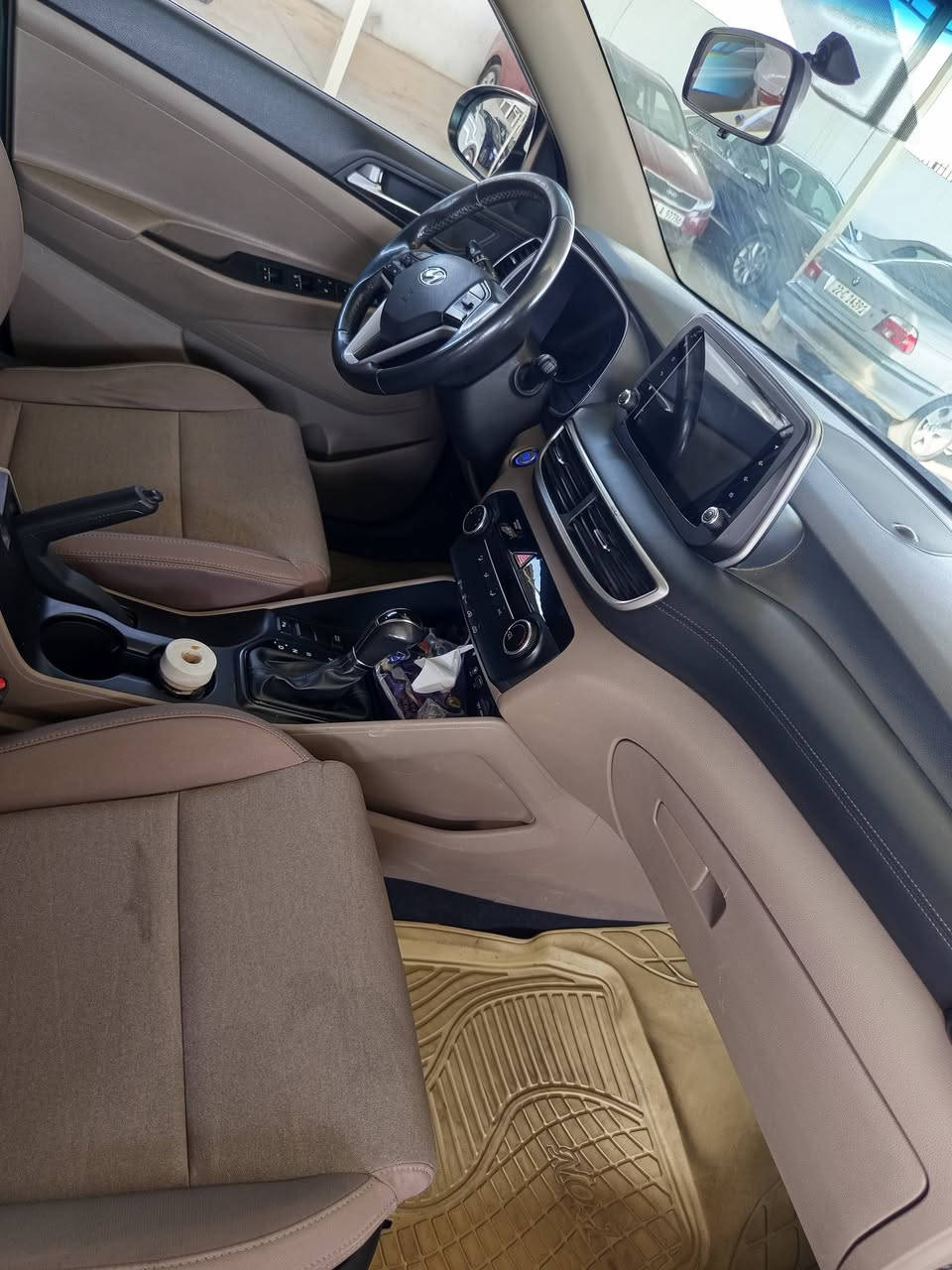 هونداى تكسون ٢٠٢٠ وارد خليجي كلين صفر شركة فول مواصفات بصمة كشن كهرباي شاشة كاميرة تحكم استرين مراية شفط و اشارة ماشي ١٠٠ الف سعر ٢٠٠ ورقة *********** عنوان قضاء بردرش

