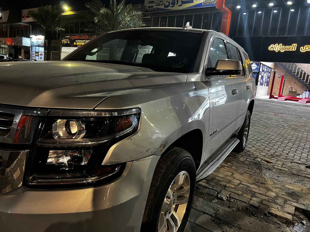 السلام عليكم 
من بعد رخصة الادمن 
سيارة تاهو موديل ٢٠١٨
باسمي (التحويل ثاني يوم)
السعر ٢٦٠ 
للتواصل ***********

كذلك صور الحادث موجودة
