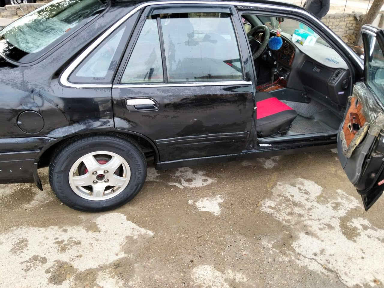 السلام عليكم دايو برنس فراشه موديل 97 نضافه مثل مابصوره اي نقوصات مابيها خير من الله محرك مكفول مسجل شغال مصبوغه ضبغ عام كهربائيات كلها شغاله السعر 38$ وبيها مجال رقم بغداد انكليزي ثاني يوم التحويل مكاني ديالى بعقوبه رقم الهاتف : *********** بي واتساب
