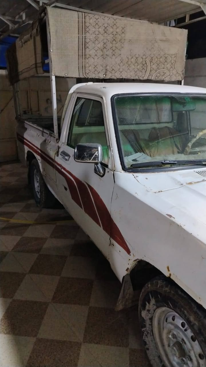 السلام عليكم سياره بيكم مديل1981 السياره خير من الله كير محرك مكفول رقم الماني مكان ديالى الاستفسار اتصال ع الرقم ***********
