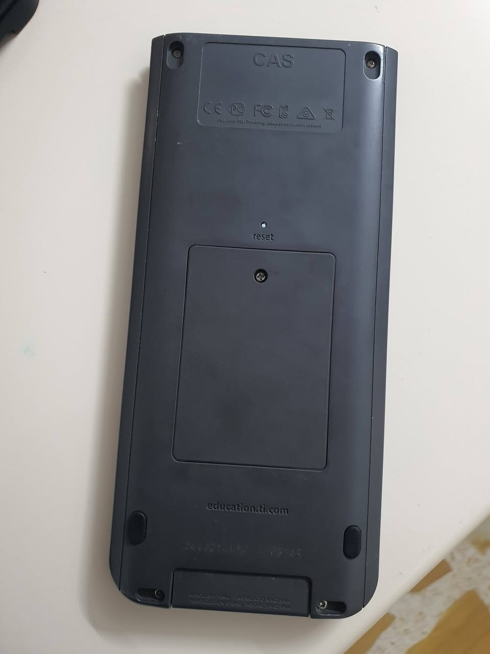 🔥 للبيع حاسبة هندسية احترافية 🔥
TI-Nspire CX CAS الأصلية من شركة Texas Instruments

✅ شاشة ملونة واضحة

✅ تدعم الرسم البياني Graph

✅ تحل المعادلات والاشتقاق والتكامل (CAS)

✅ مناسبة للهندسة والرياضيات والجامعة

✅ بطارية قابلة للشحن

✅ وياها كيبل USB

📌 الحالة: نظيفة وتشتغل ممتاز

📌 السعر: 60 وبيها مجال 
***********
