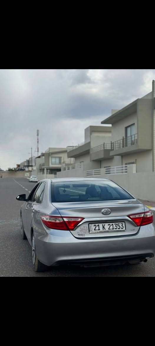 تۆیۆتای کامری ، مۆدێلی 2017 ،  LE ڕەنگی سلڤەر ،   ، 171000 ڕۆشتوە ، دوو پارچەی تێدایه ، ئێرباگی ستێرنو دەشبول نەتەقیوە ، تەنها ئێرباگی شانەکەی تەقیوە ...نرخ 16000 $ لە گەڵ مەجالێکی کەم بۆ کرێاری ڕاستەقینە ..،،،     پەیوەندی : ***********
