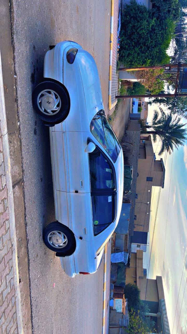 السلام عليكم
النترا 93 مصبوغة حزام جمالية بدون اي ضربة ترايك وين متريد تخم تاير جديد 
تبريد بي بوري مكسور شرط شغال بطاين جدد كهربائيات كلها شغالة كير محرك خير من الله بيها هزة لشهر التاسع السيارة بأسمي سنوية 2030 
السعر 36 $ 
الأتصال  ***********
مكان السيارة تكريت
