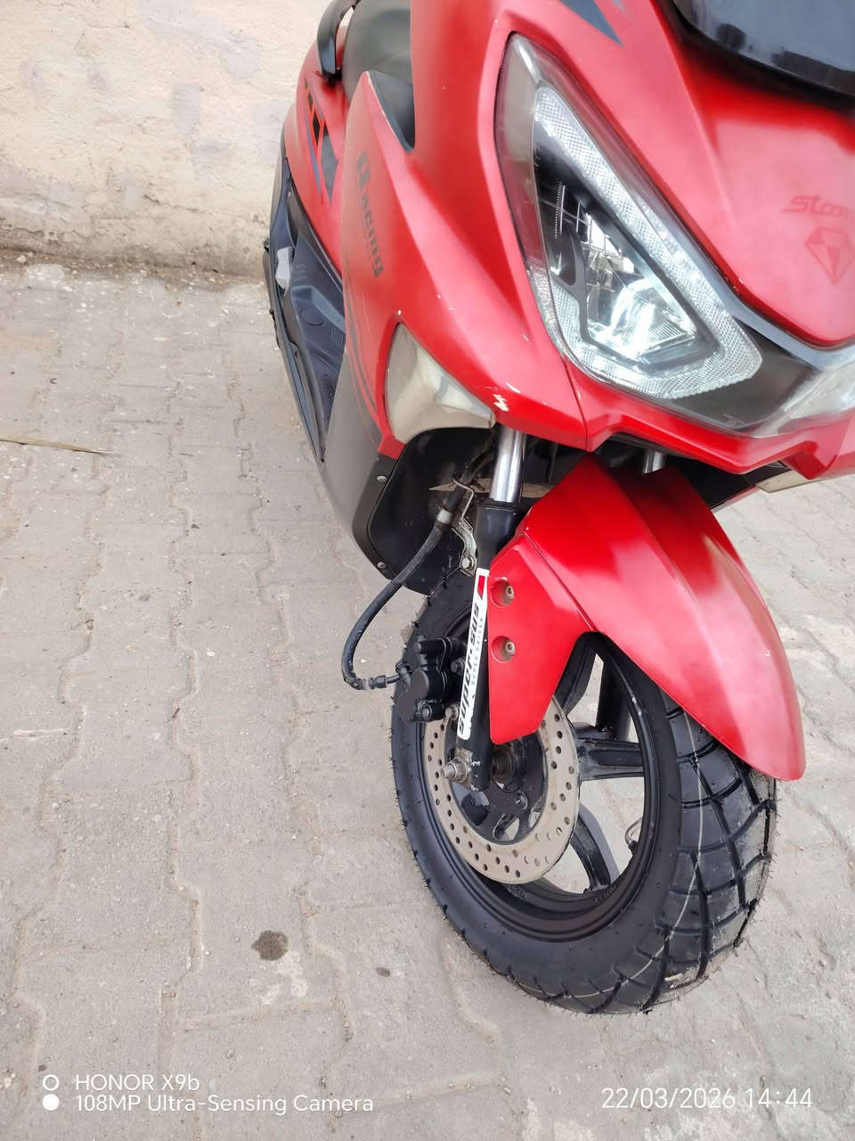 دراجه سكنس برغي مامفتوح بيهه *********** شغاله سلف لايتات عدادات شلعه فوول احلى من الصور سعرهه 425 بيه مجال
