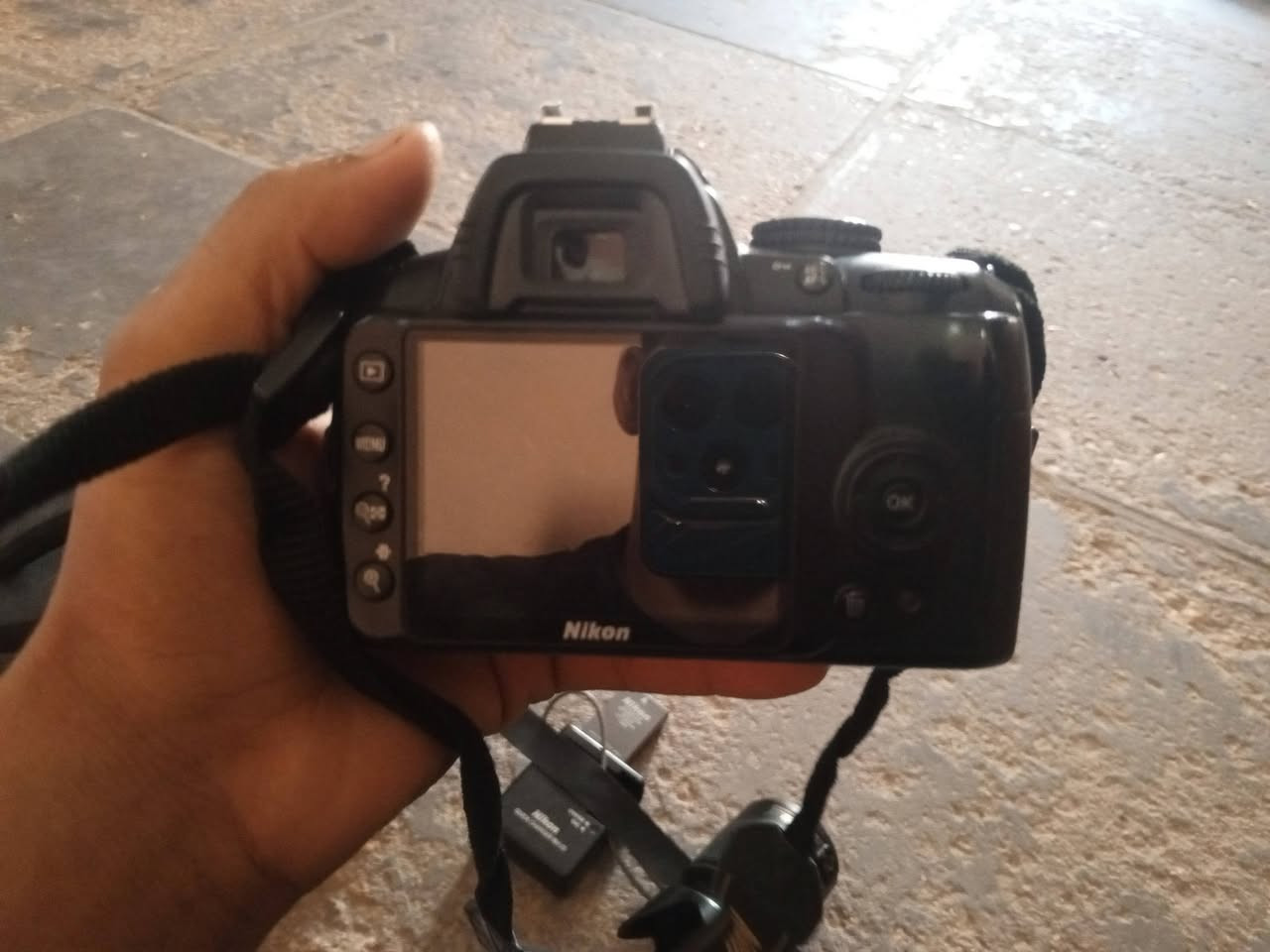 السلام عليكم كامره البيع نيكون 3000
كامله ملحقات وزون 55-18ويوجد توصيل جميع محافظة العراق مناسبه كلكش والاستفسار الاتصال على الرقم ***********
