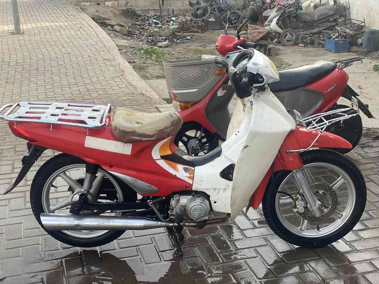 سرفيس نضيف وشغال كامل للبيع السعر ٣٥٠وبي مجال قليل ***********
