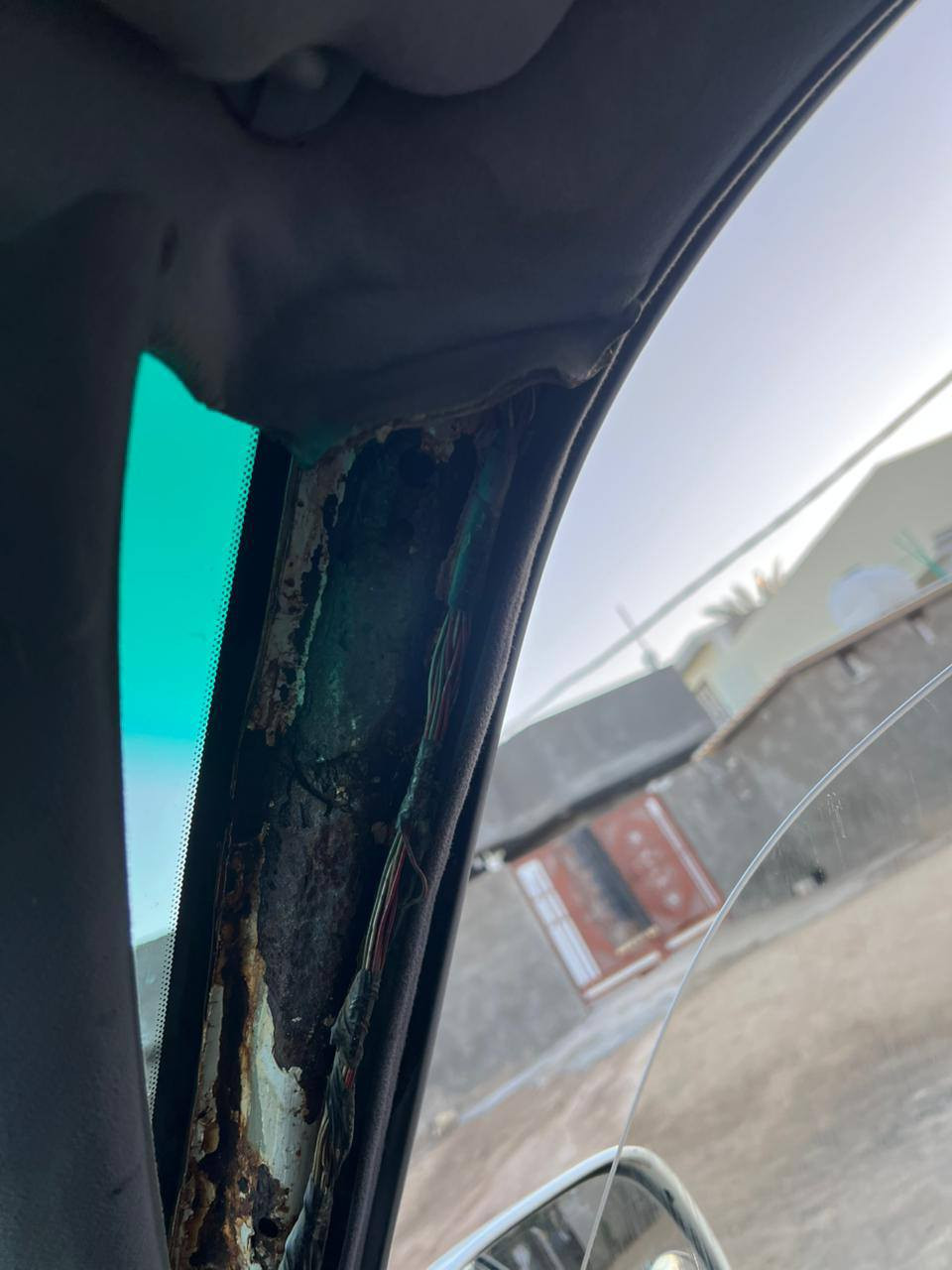 سلام عليكم رأس الثور البيع بيه خياس بل تكمه بس السياره كفاله من الكص واصوليات السعر 85 وا بيه مجال رقم صاحب السياره ***********
