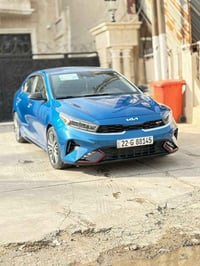كيا فورتي 2022 محرك 1600 تيربو فولل مواصفات ما عدا الفتحه ماشيه 50 رقم...