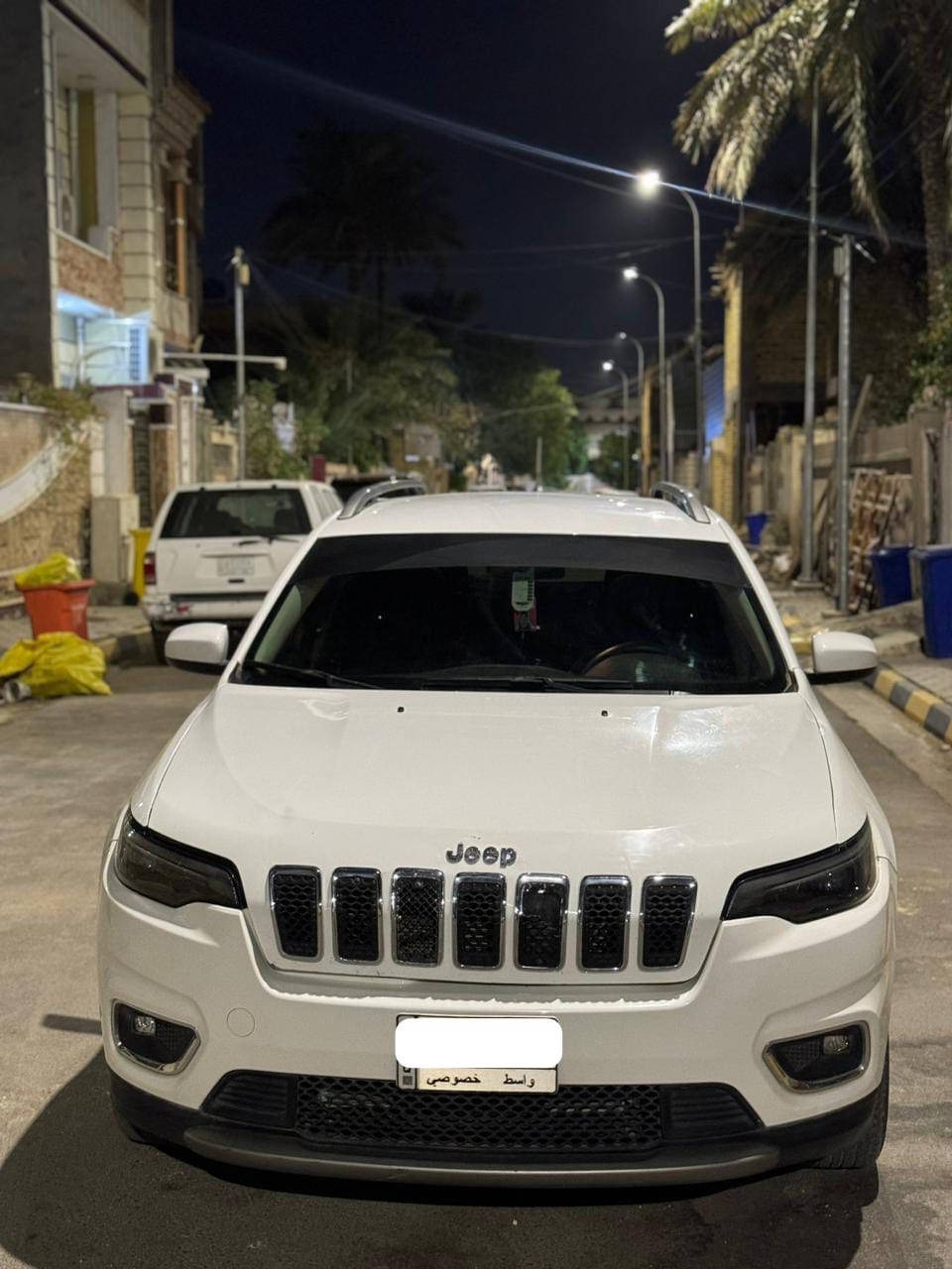 جيب شيروكي بزون 2019
للبيع 
ماشية 130km 
كير 9 نمر
محرك 4 سلندر 2.4 
4*4 (فور ويل)
شاشة 7 انچ
شاشة اعطال 
كامرة دوارة
تبريد قطعتين
هند بريك بصمة 
شاشة كار بلي 
لد نهاري
صدر جديد 
كير ومكينة خير من الله
رقم واسط تحويل ثاني يوم
السعر 125 ورقة
للتواصل ***********
