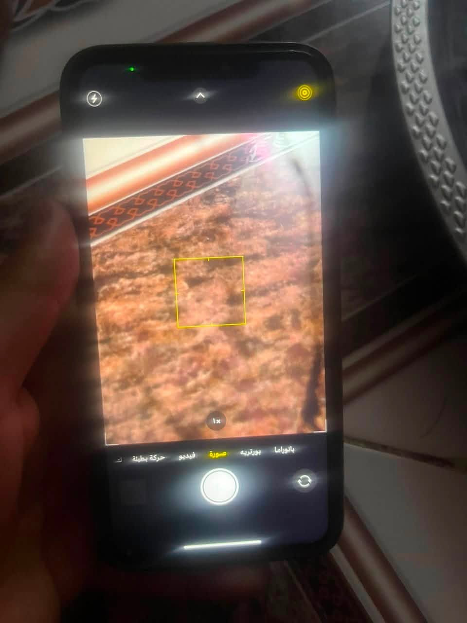 السلام عليكم 
ايفون اكس ماكس مثل ما وضح بالصوره ذاكره الجهاز 512 تلفون كلشي ما مبدل بي بطاريه ٧١ فيس ايدي واكف وكامره خلفيه زجاجه مالته مفطره فقط مكان تلفون بغداد قفله من الاخير 125 
*********** للتواصل
