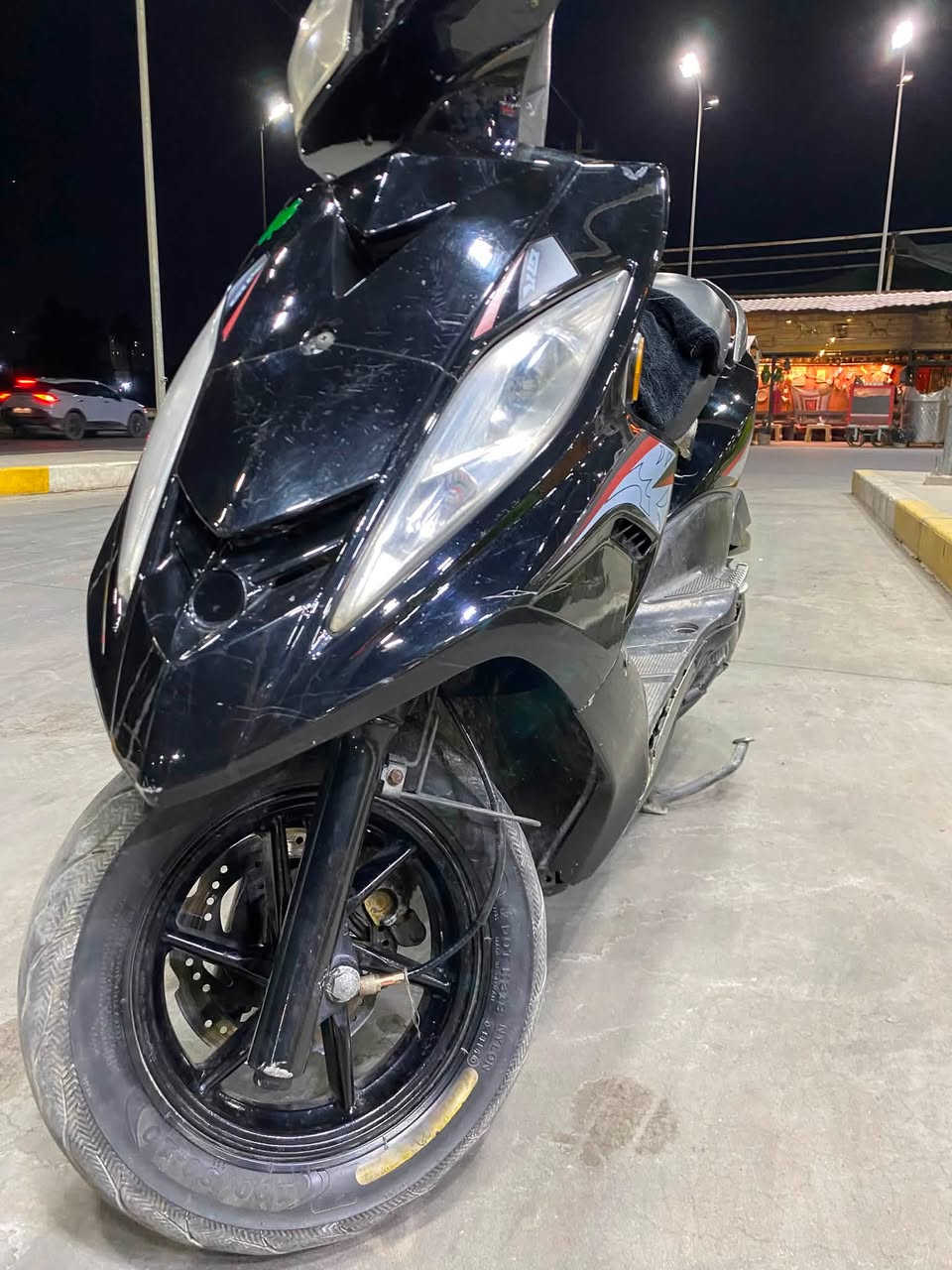 دراجة GTR كاملة من كلشي بيها نواقص بسيطة مثل الحاضنهة الجوة موديل 2009 شلعة ومعدل فول دراجة، كهربائية كاملة كلشي شغال دراجة ويل كب ودراجة مامفتوحة والسعر 750 وبيها مجال بسيط ، شراي يتصل *********** و مكاني بغدادي الشعب ￼
